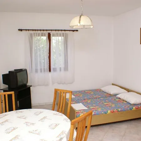 Appartement By The Sea Rogoznica - 4188 Rogoznica (Sibenik-Knin)